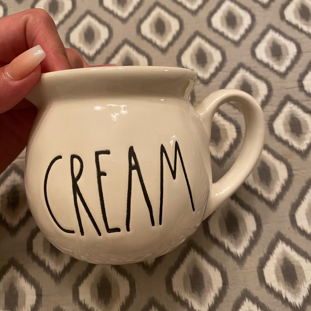 Rae Dunn cream pourer